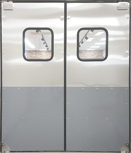 아이거스윙도어